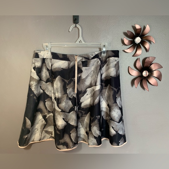 Target Satin-Like Pleaded Skirt Rose Gold - Picture 3 of 5